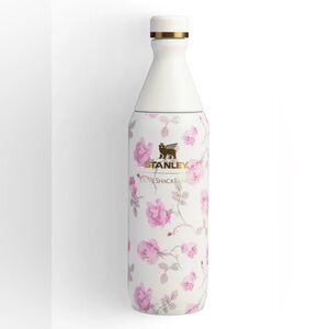 Stanley x LoveShackFancy slim bottle 20oz